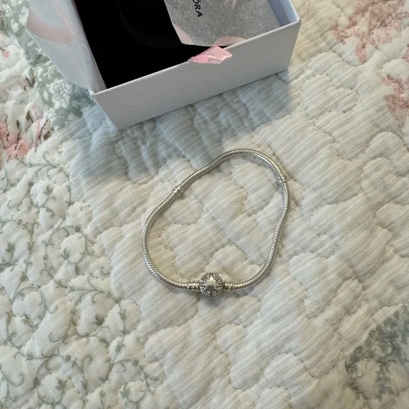 Pandora North Star Charm Bracelet - Picture 2 of 4